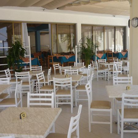 Penelope Beach Hotel Apts Protarász Kültér fotó