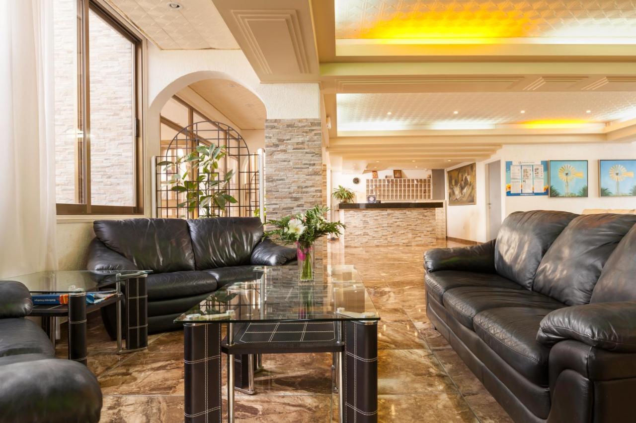 Penelope Beach Hotel Apts Protarász Kültér fotó
