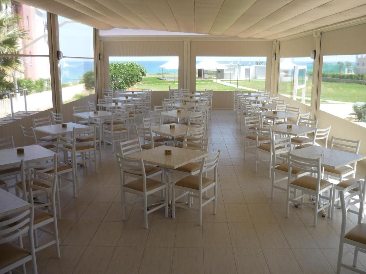 Penelope Beach Hotel Apts Protarász Kültér fotó