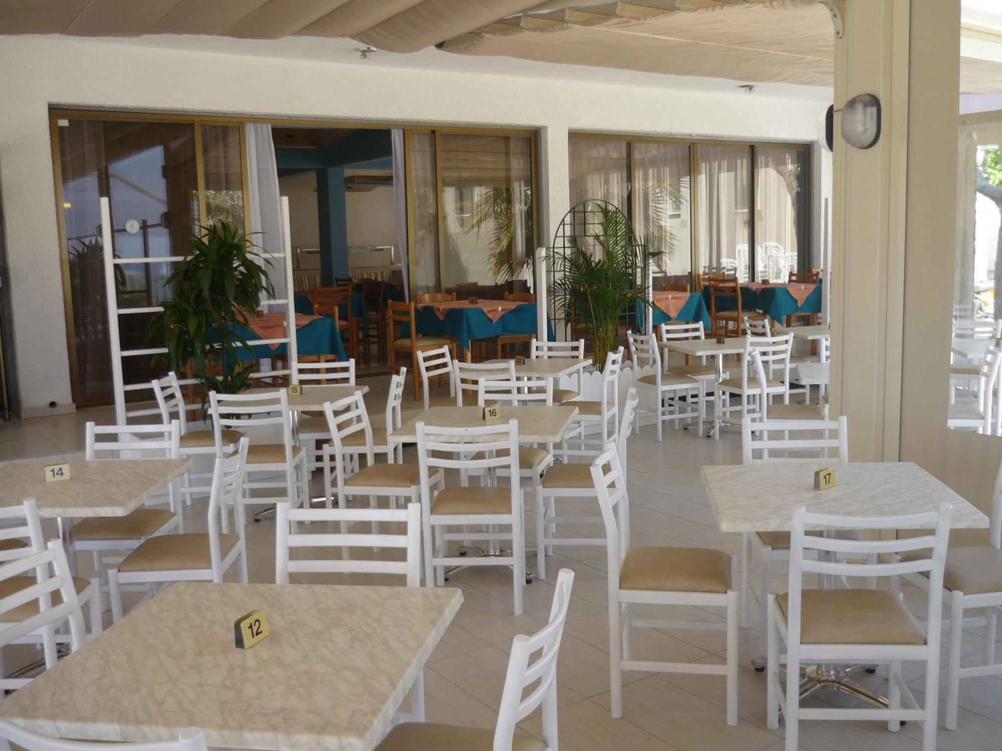 Penelope Beach Hotel Apts Protarász Kültér fotó